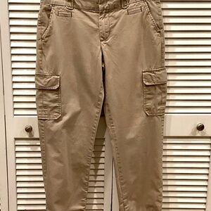 Gap khaki Cargo pants
